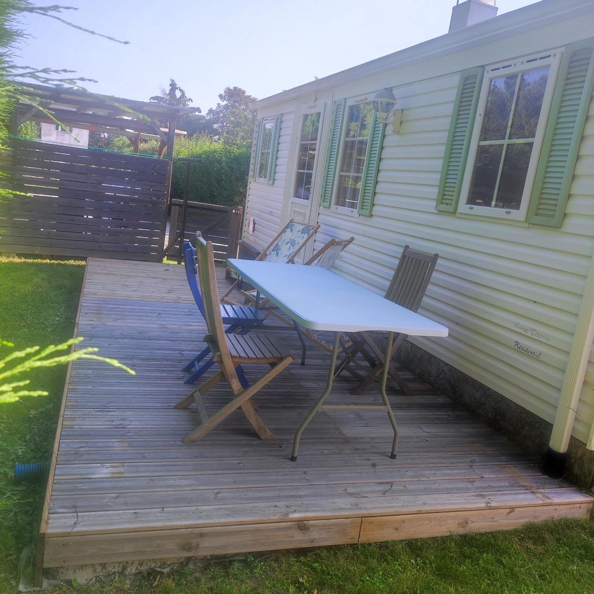 Mobile-Home Avec Terrasse トノン・レ・バン エクステリア 写真